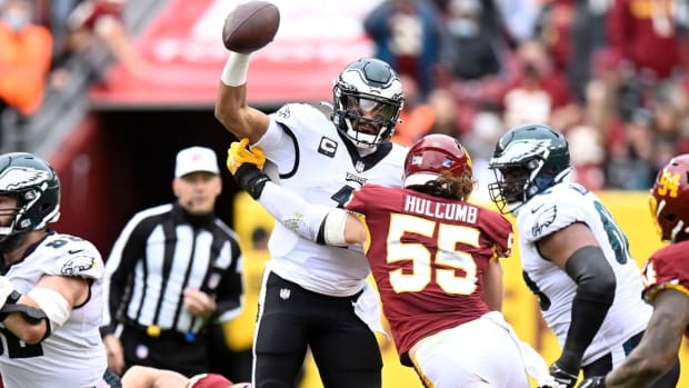 holcomb hit huirts phil